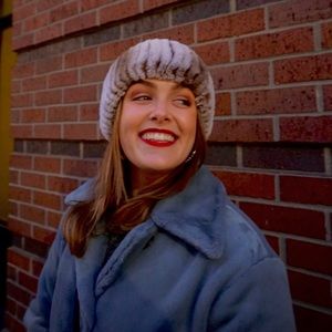 Meet your Posher, Sydney